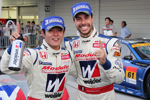 山本尚貴&立川祐路ヘルメットモデルカーセット ホンダ】スーパーGT第3戦、300クラスはARTAが逆転優勝(画像